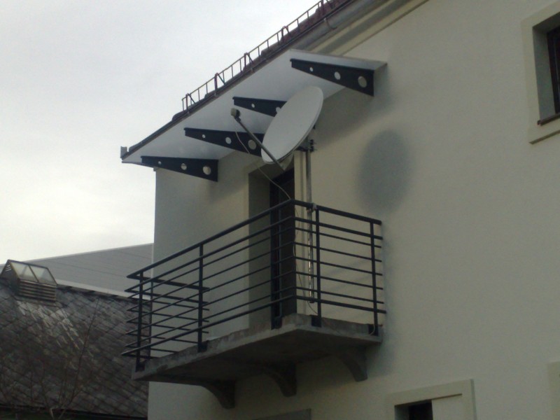 Kovinske ograje - balkonska ograja